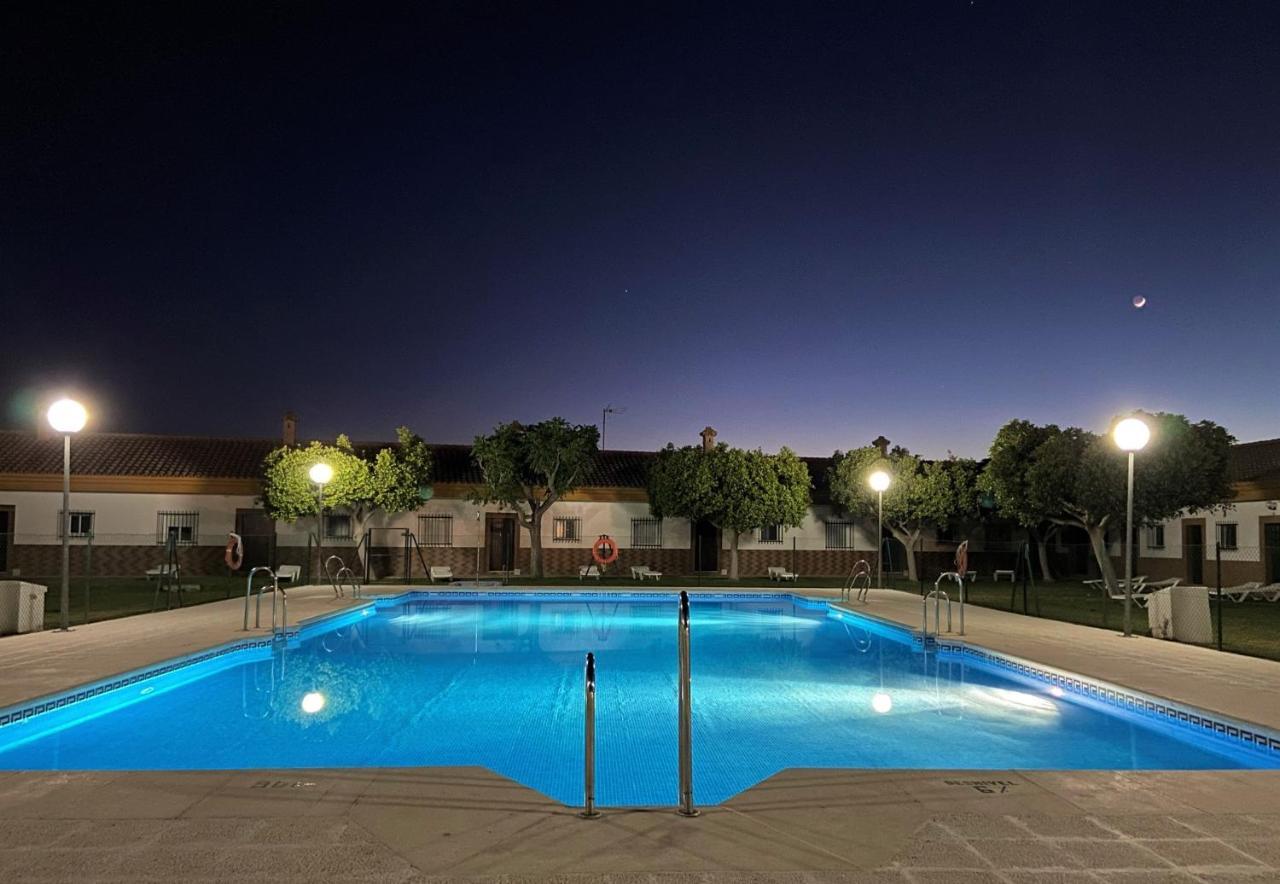 Hostal Los Mellizos Conil De La Frontera Exterior photo Swimming pool in Spain