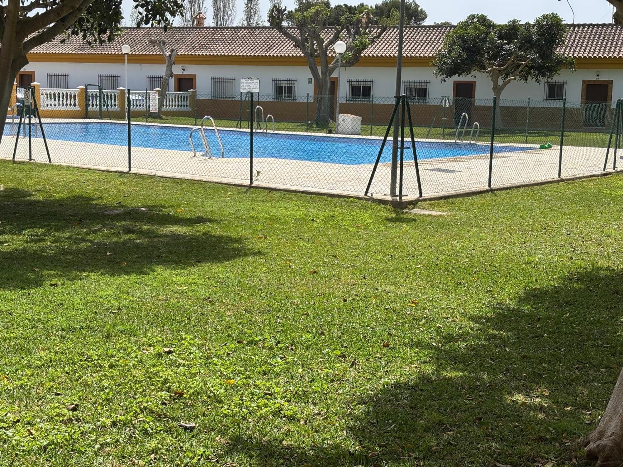Hostal Los Mellizos Conil De La Frontera Exterior photo